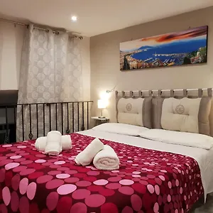 Il Di Sisella , Napoli Italia