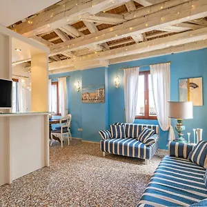 Friari Suite-luxury Apt. Close To Rialto Bridge Apartment